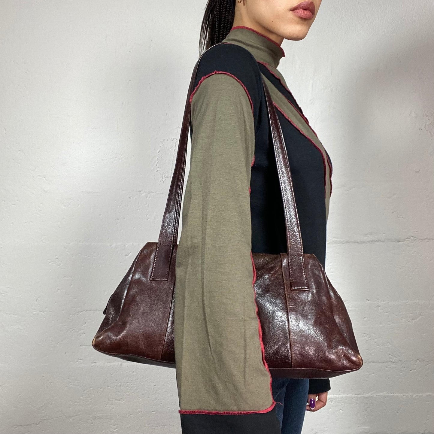 Vintage 2000's English It Girl Deep Brown Leather Shoulder Bag