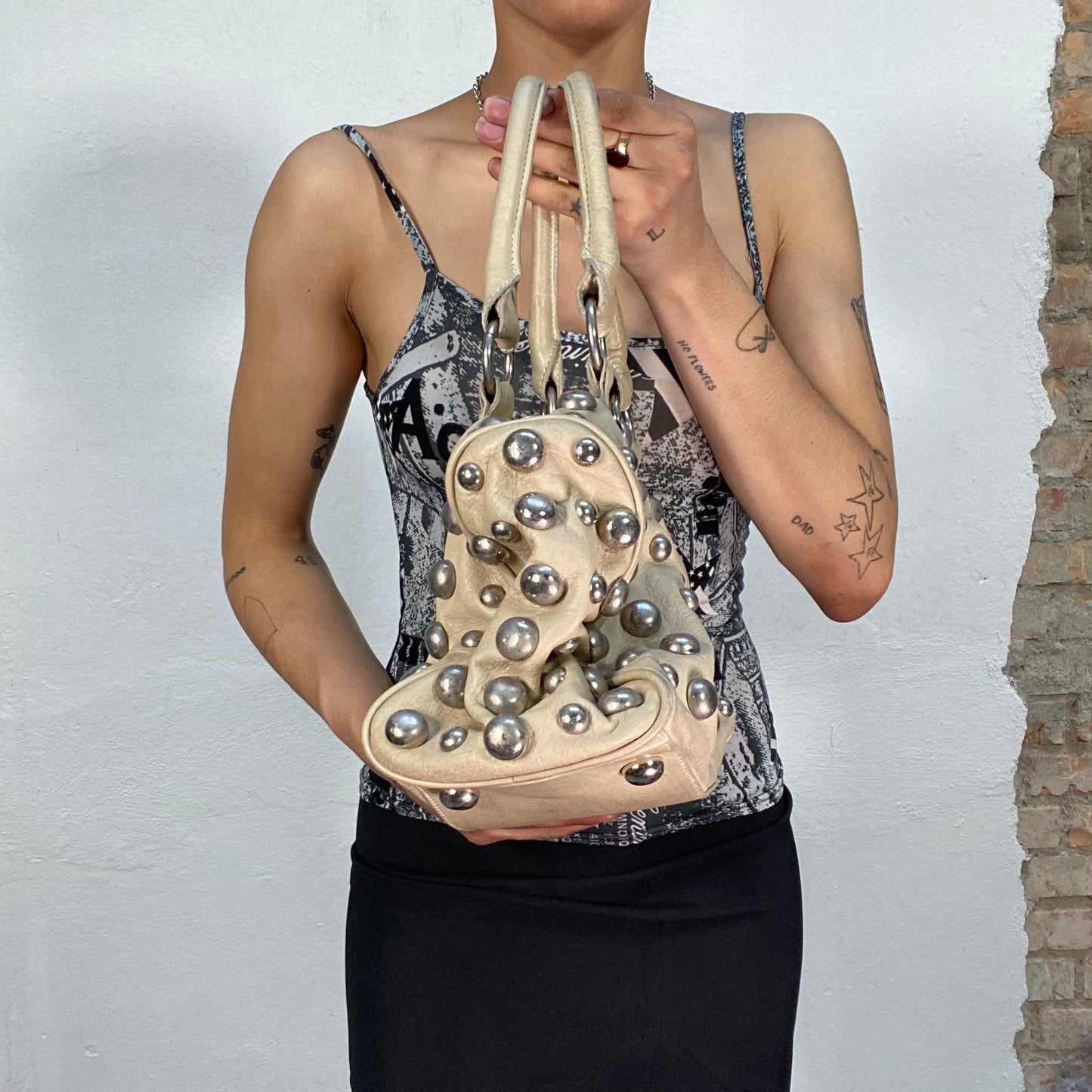 Vintage 2000's Sleaze Creme White Hand Bag with Round Silver Studs