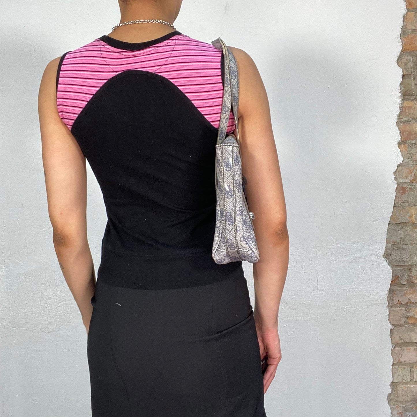 Vintage 2000's Sporty Airness Black Tank Top with Pink Details (S)