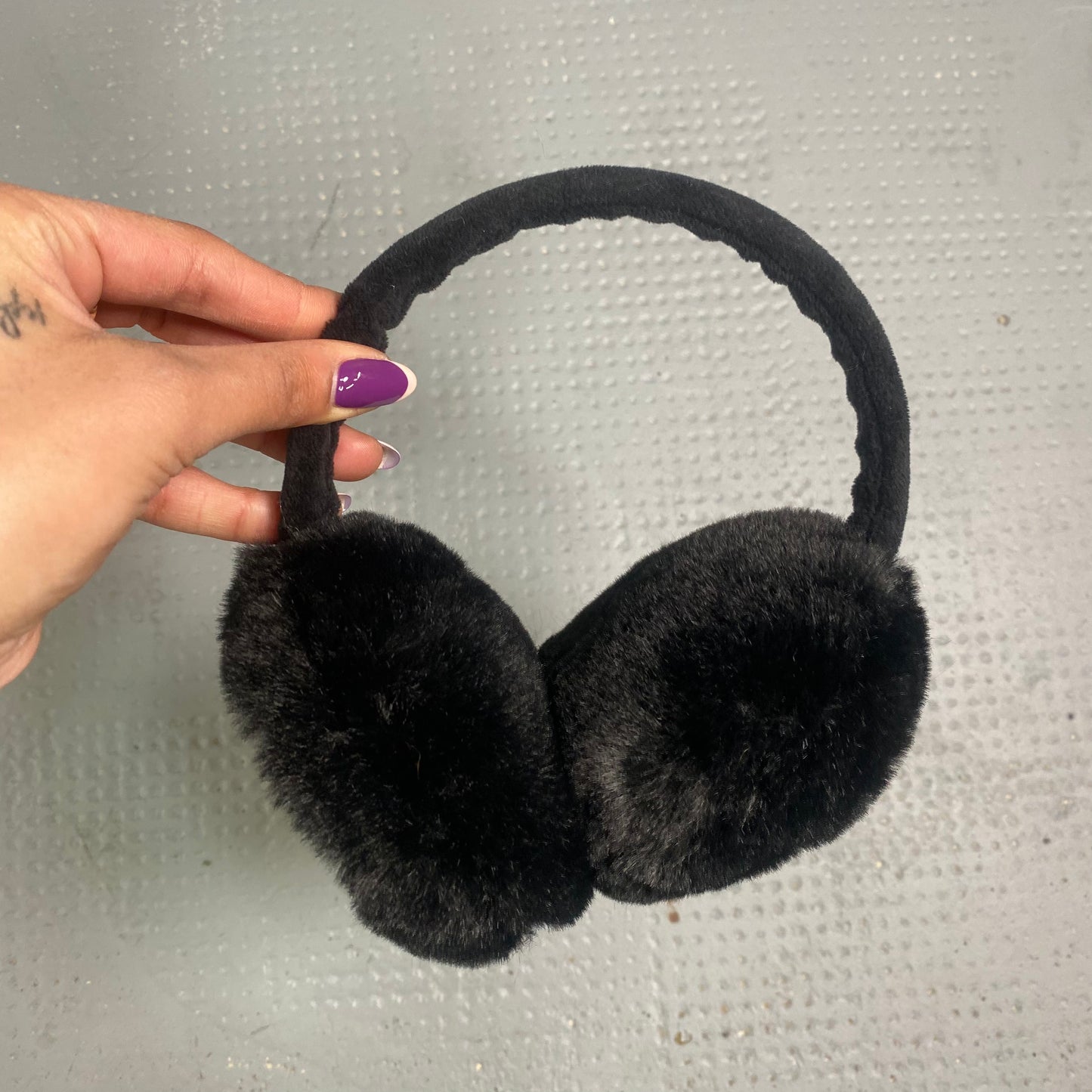 Vintage Y2K Snow Princess Black Fluffy Earmuffs