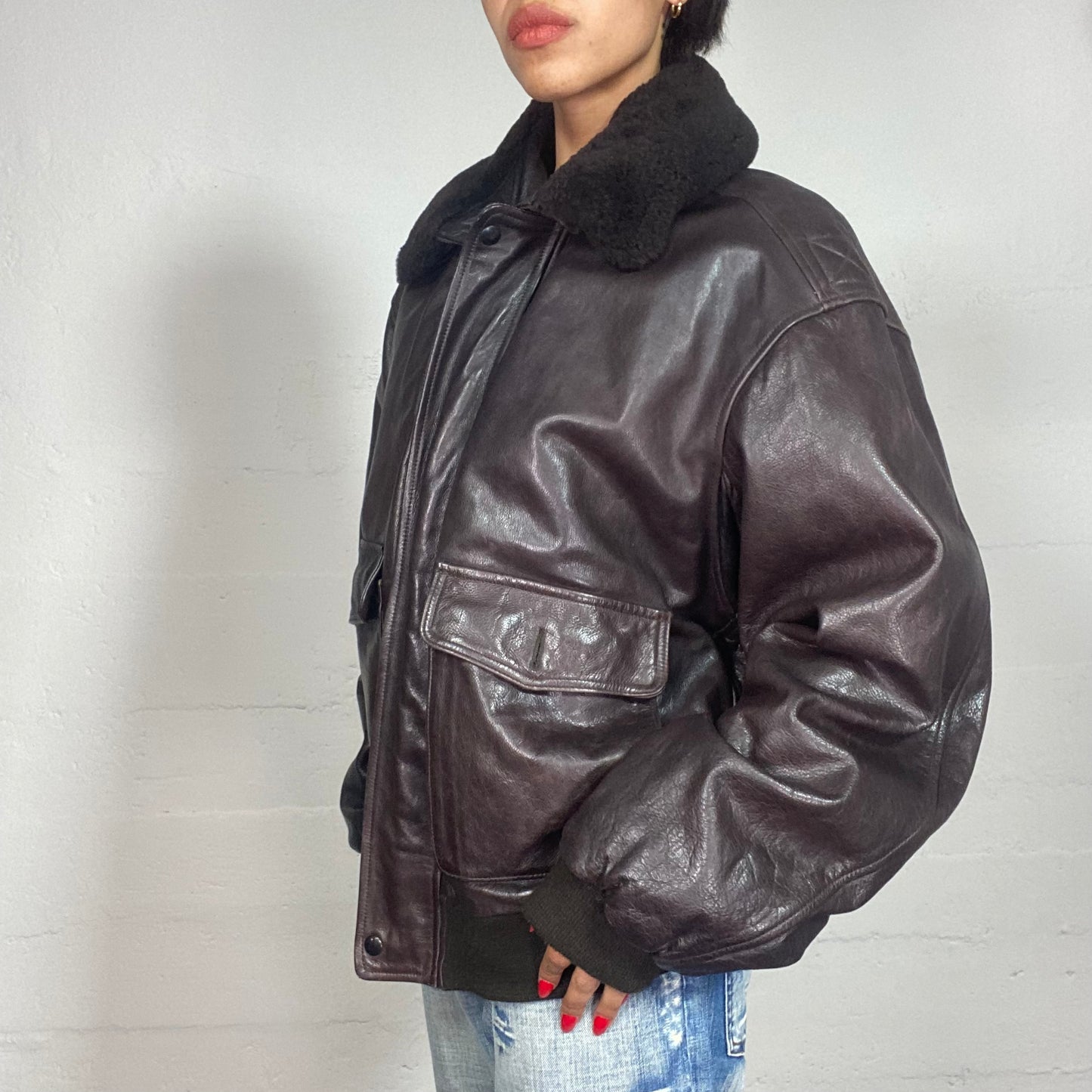 Vintage 2000's Downtown Girl Brown Short Leather Biker Coat with Oversized Fit and Fur Collar(L)