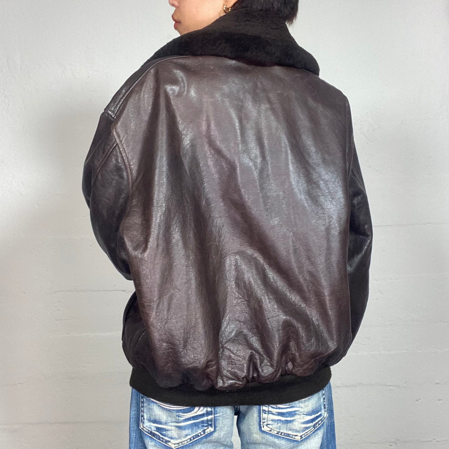 Vintage 2000's Downtown Girl Brown Short Leather Biker Coat with Oversized Fit and Fur Collar(L)