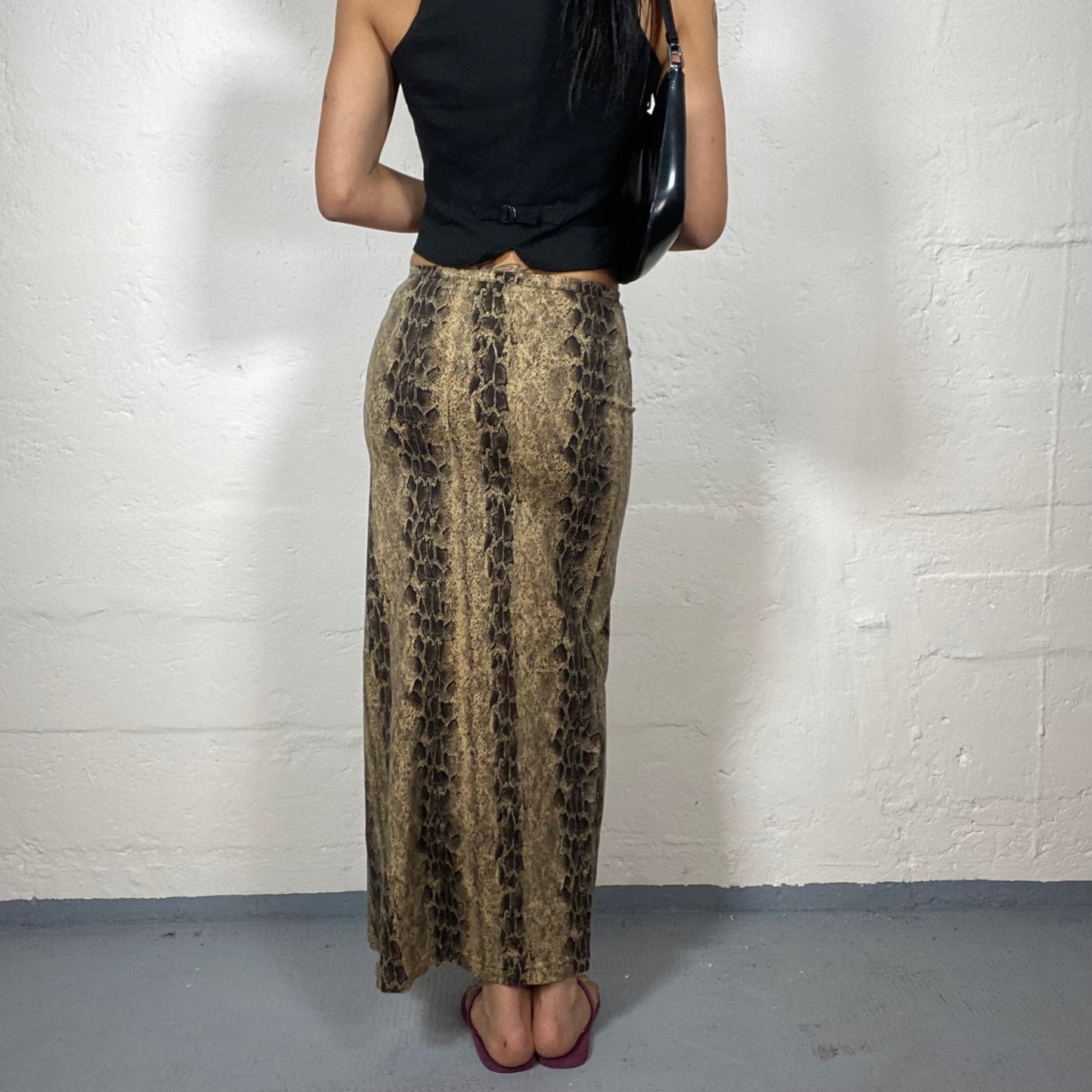 Vintage 2000's Downtown Girl Light Brown Snake Print Straight Maxi Skirt (S)