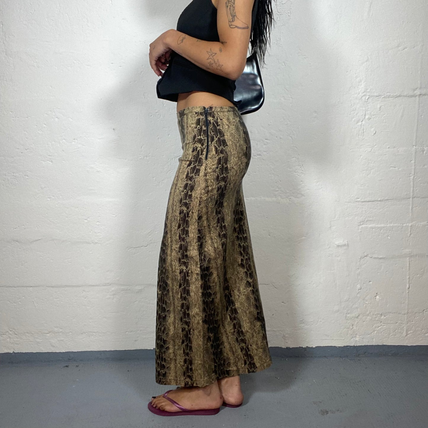 Vintage 2000's Downtown Girl Light Brown Snake Print Straight Maxi Skirt (S)