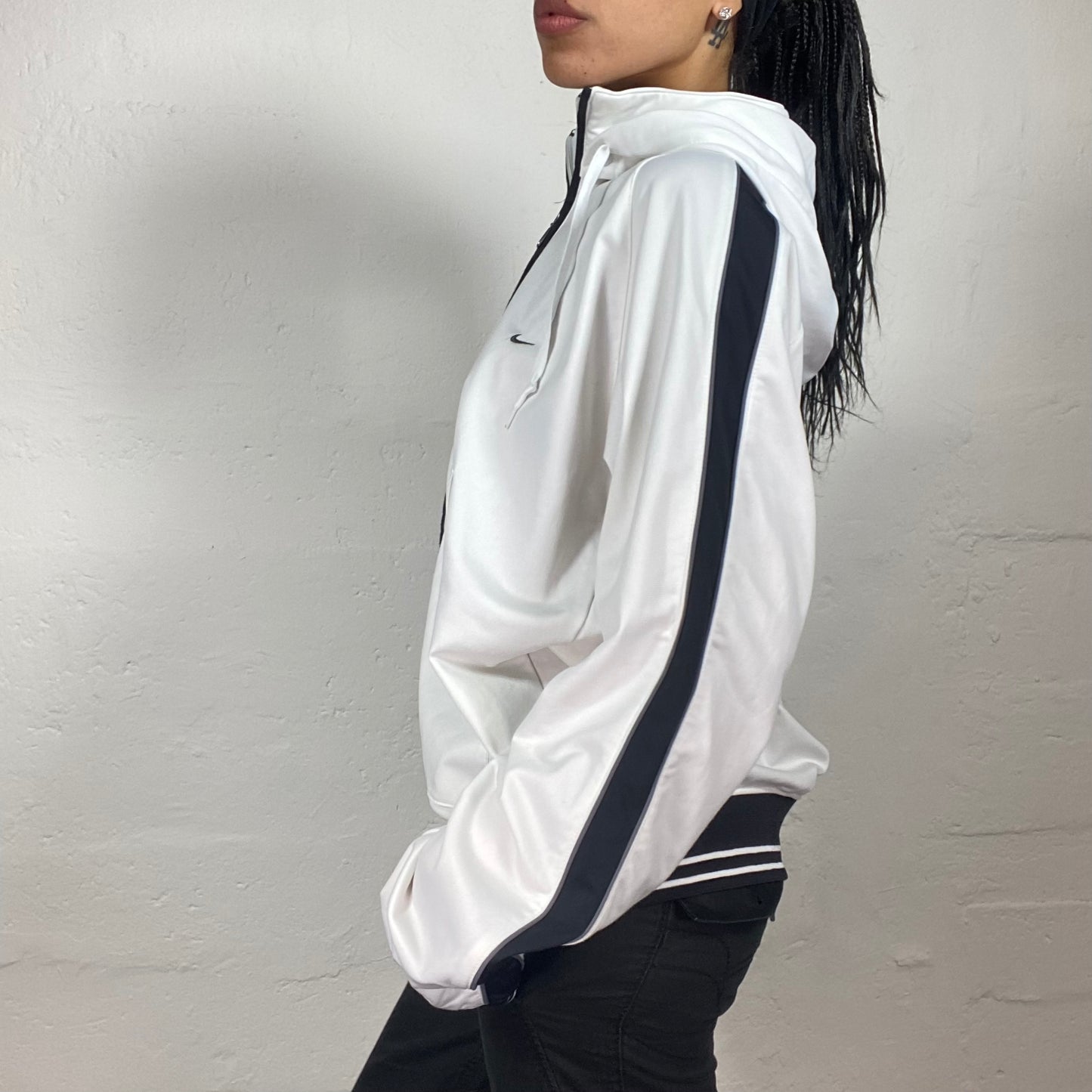 Vintage 90's Sporty Girl White Nike Zip Up Sweater with Blue Side Stripe (L)