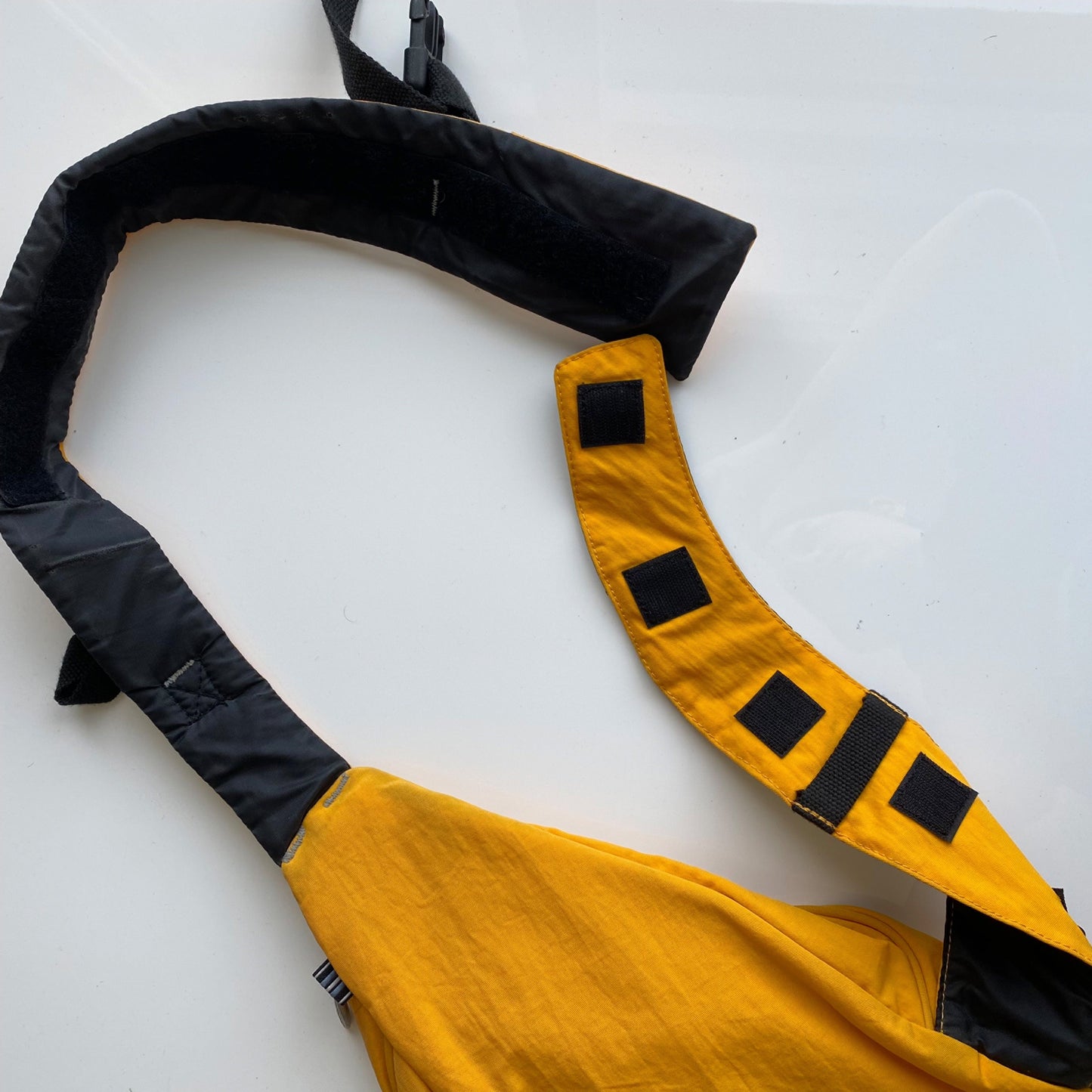 Vintage 90’s Techwear Yellow One Shoulder Backpack