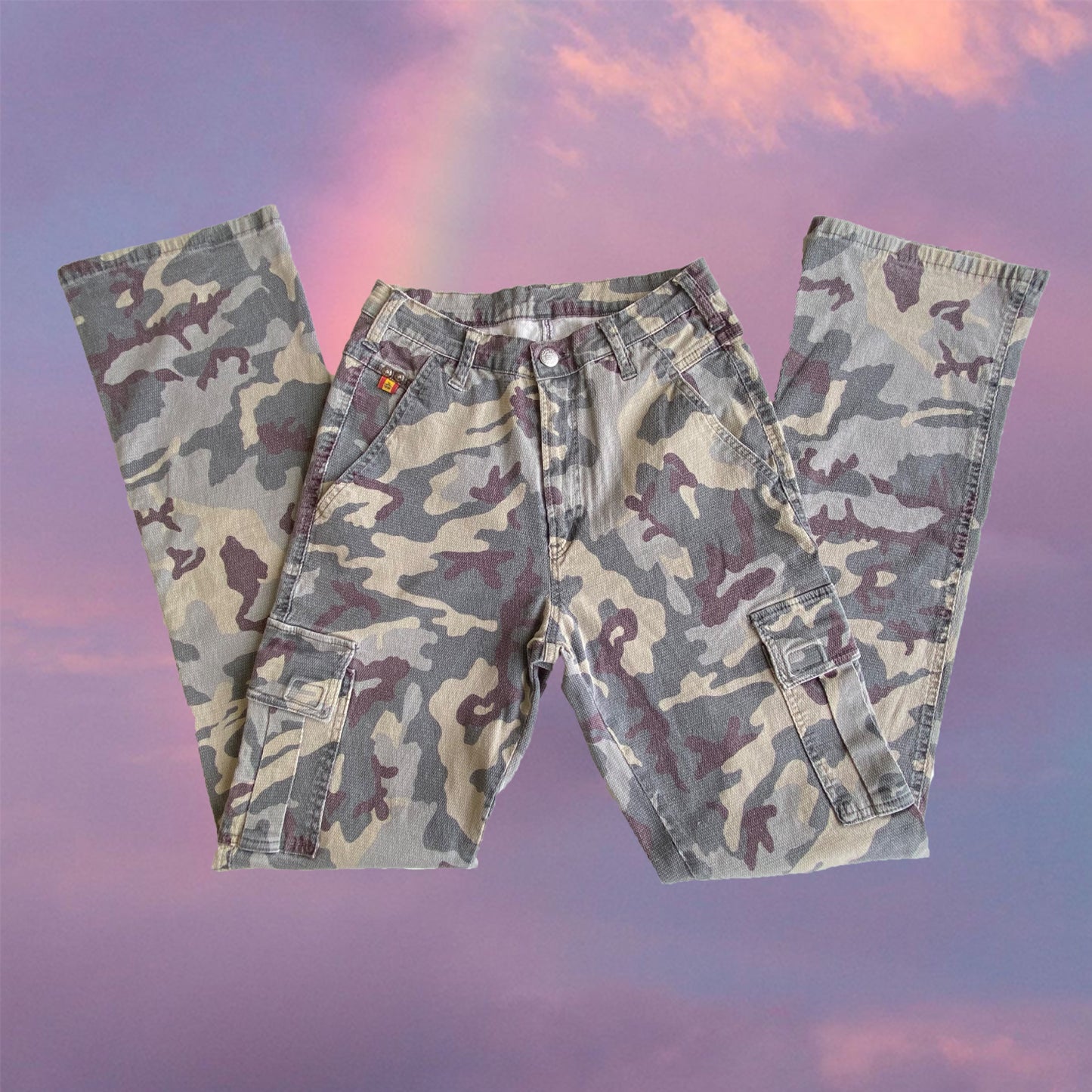 Vintage 90’s Camo Baggy Cargo Pants (34 EU / UK 6 / US 2)