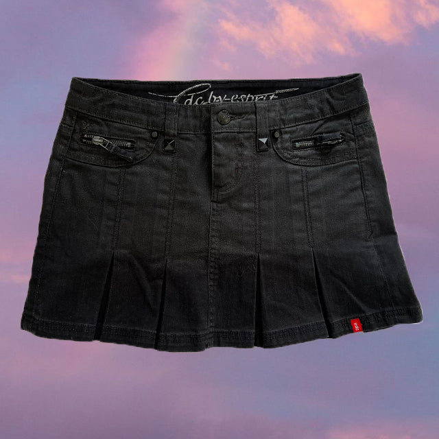 Vintage Y2K Black Pleated Denim Mini Skirt (36 EU - UK 8 - US 4)