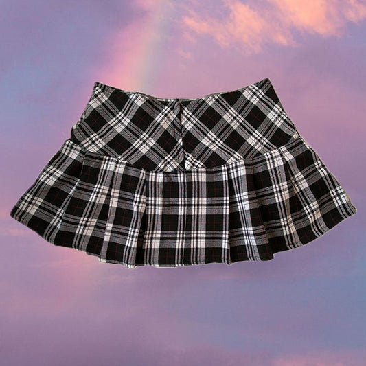 Vintage Y2K Hell Bunny Pleated Plaid Skirt (36 EU - 8 UK)