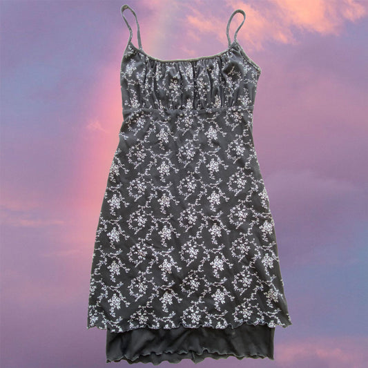 Vintage 90’s Romantic Goth Black Floral Mesh Dress (S/M)