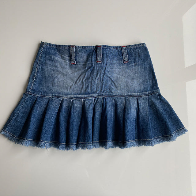 Vintage Y2K Bratz Low Waist Denim Pleated Mini Skirt (34 EU / 6 UK / 2 US)