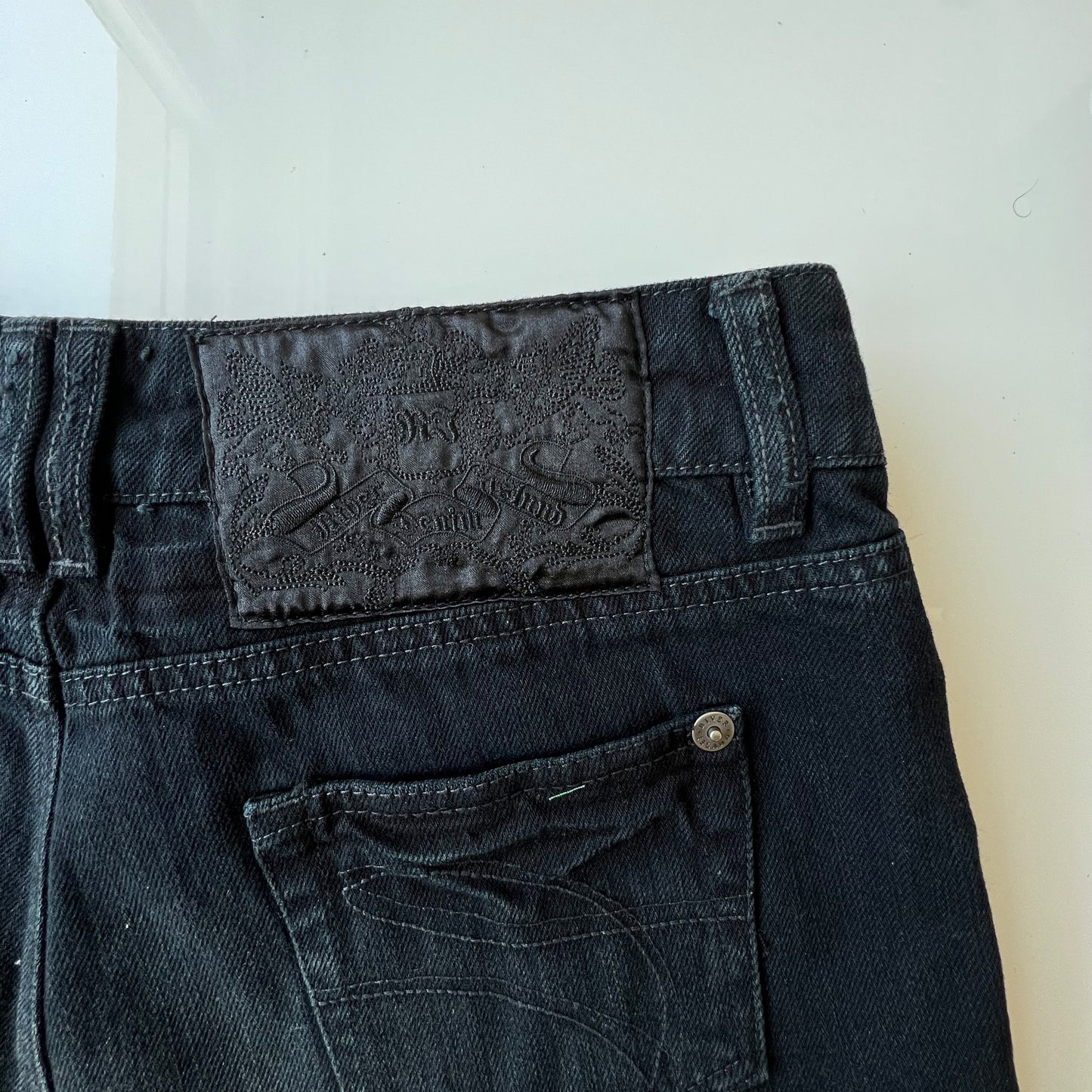 Vintage Y2K Low Waist Black Denim Micro Mini Skirt (38 EU / UK 10 / US 6)