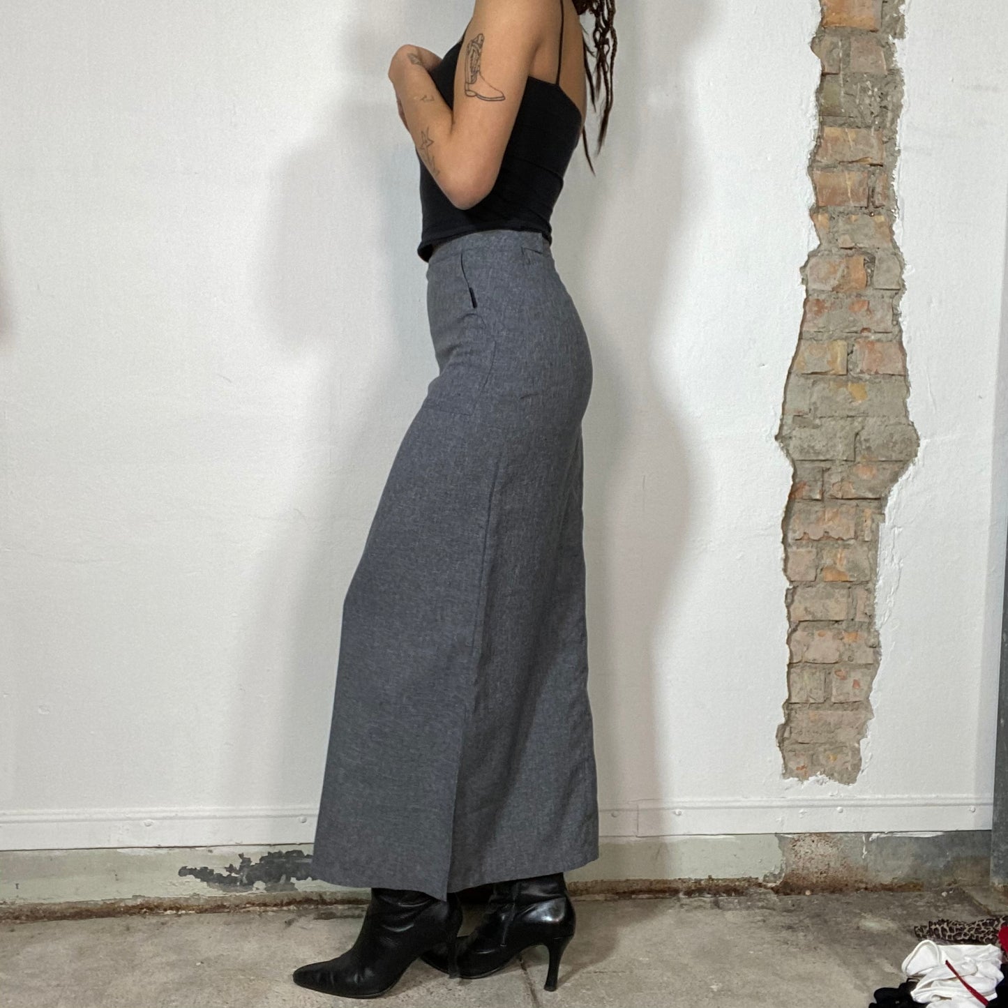 Vintage 90's Classic Grey Maxi Skirt with Side Slit (XS/S)