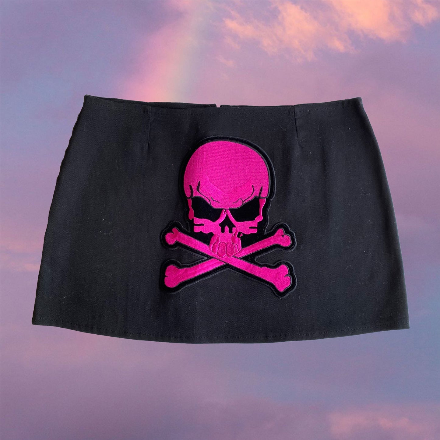 Vintage 90's Rave Goth Mini Skirt with Skull Embroidery  (36/38 EU - 8/10 UK - 4/6 US)