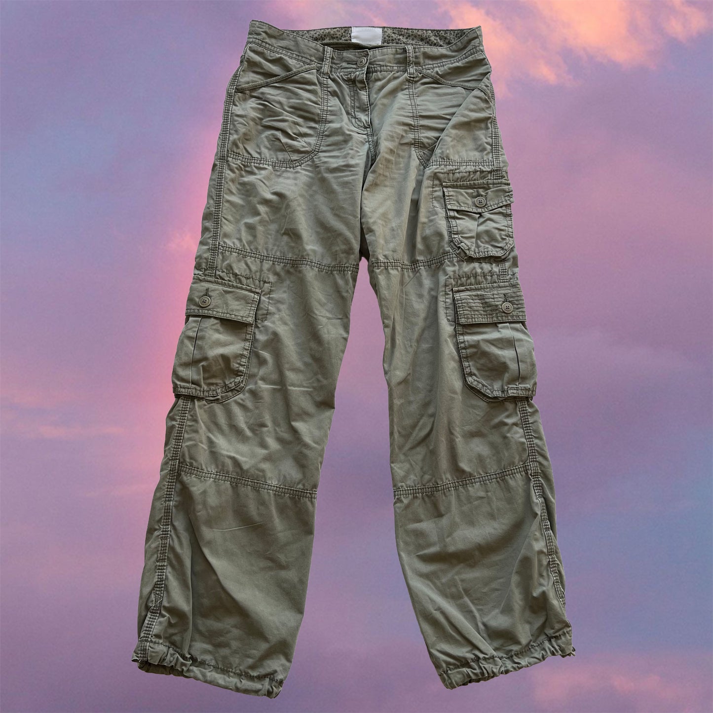 Vintage 90’s Low Waist Khaki Cargo Pants (38 EU / 10 UK / 6 US)