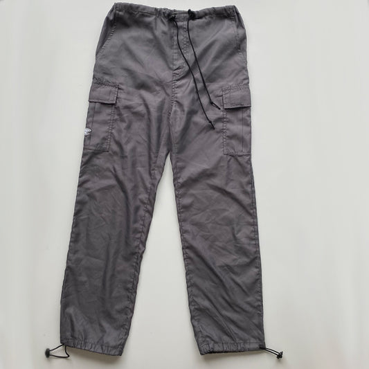 Vintage 90's Skater Grey Low Waisted Cargo Pants with Toggle Waist (XS)