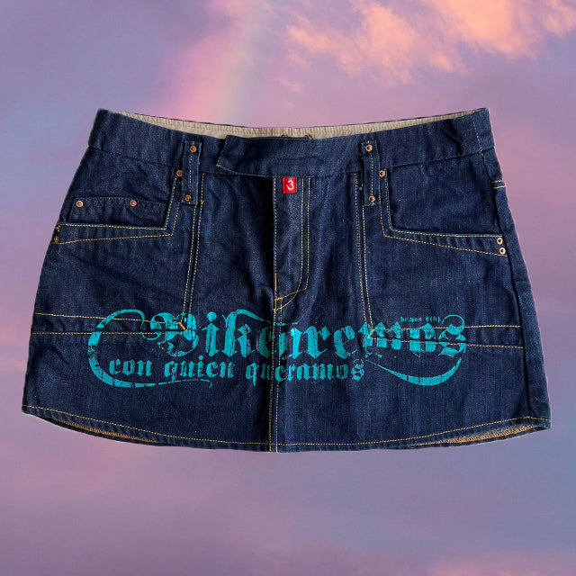 Vintage Y2K Blue Denim Mini Skirt with Graffiti Detail (38 EU - 40 EU / UK 10 - 12 / US 6-8)