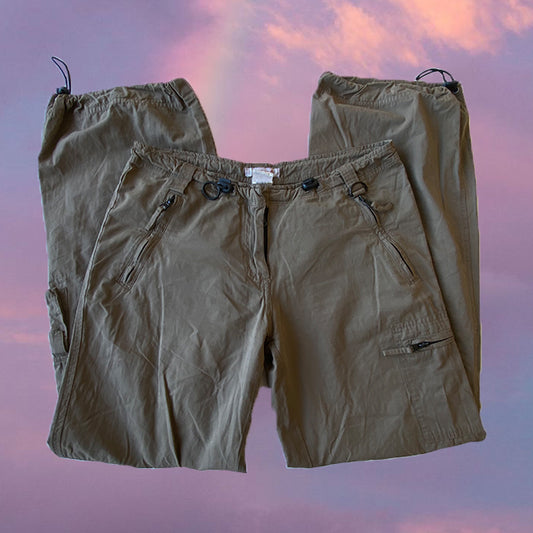 Vintage 90's Low Waist Khaki Baggy Cargo Pants (S)