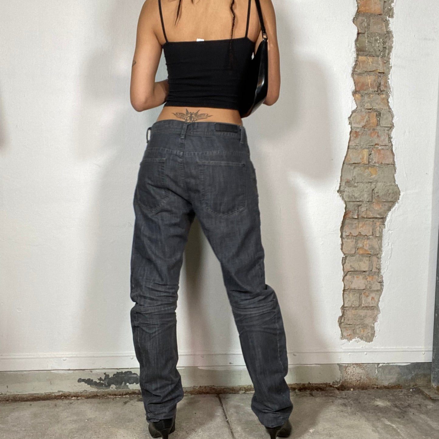 Vintage 2000's Street Style Grey Boyfriend Jeans with Stitching Details (S/M)