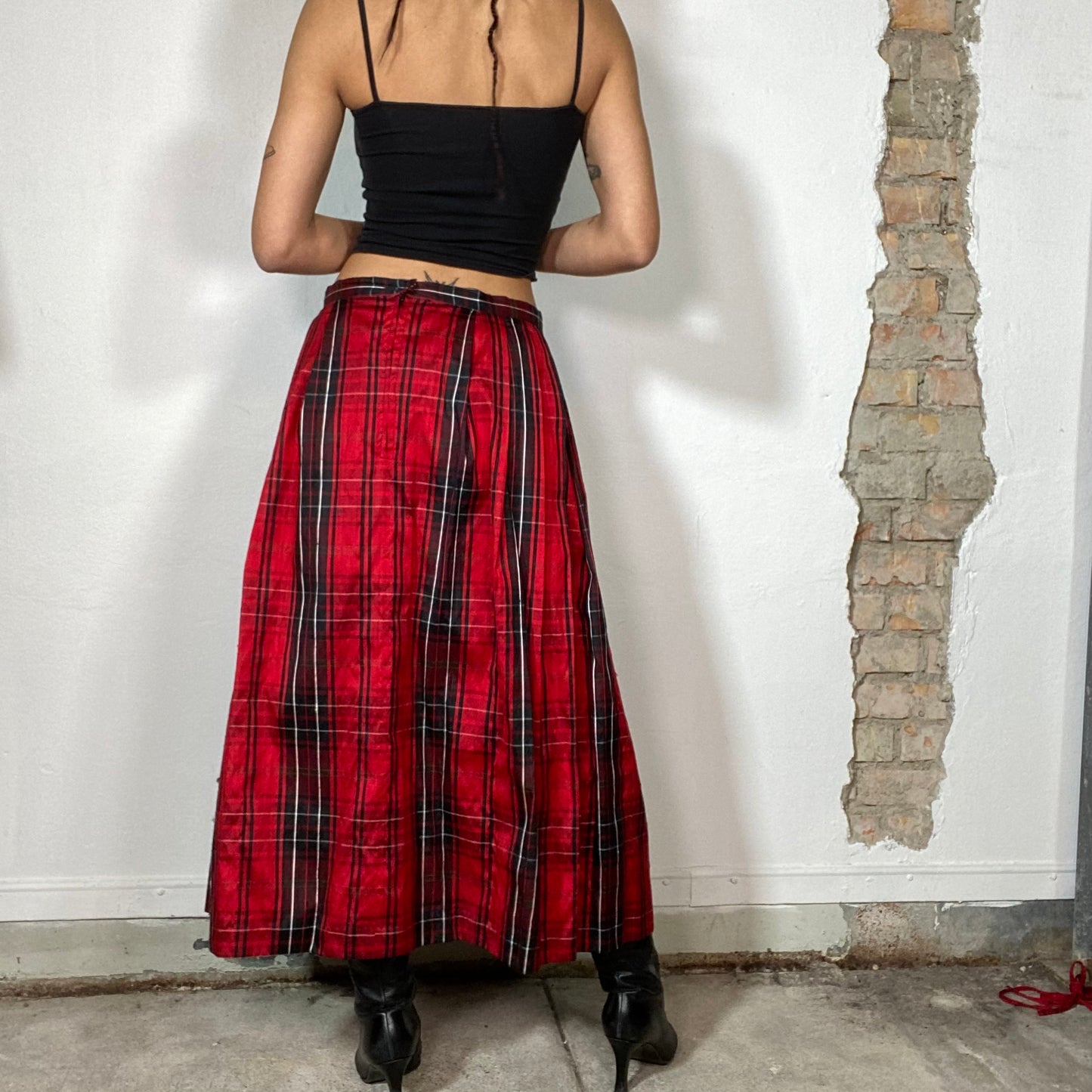 Vintage 2000's Punky Red Plaid Maxi Skirt (S)