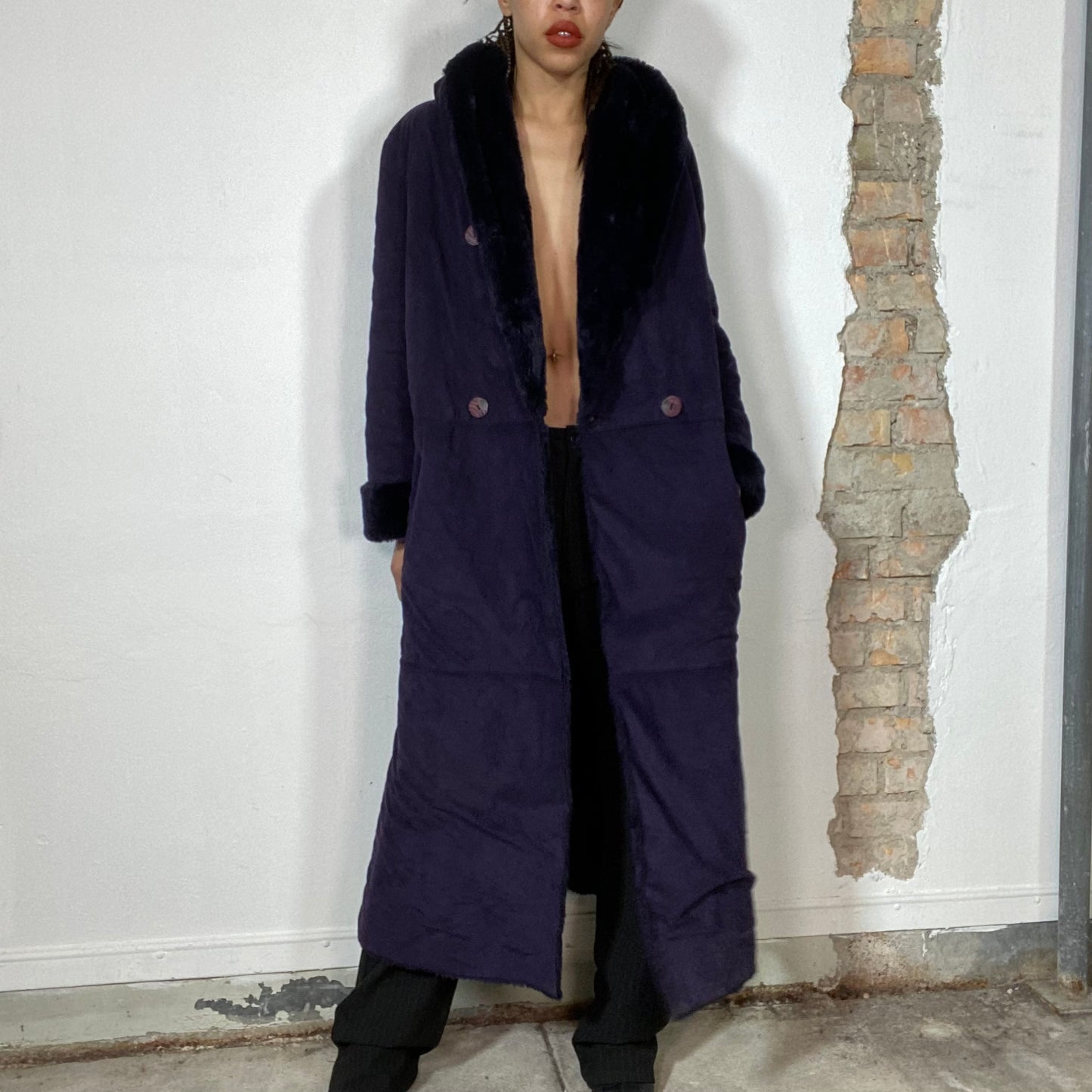 Vintage 90's Winter Purple Suede Coat with Faux Fur Lining (S/M)