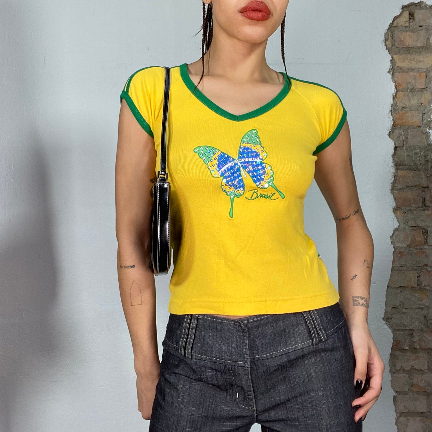 Vintage 2000's Sporty Yellow Brasil Shirt with Butterfly Print (XS/S)