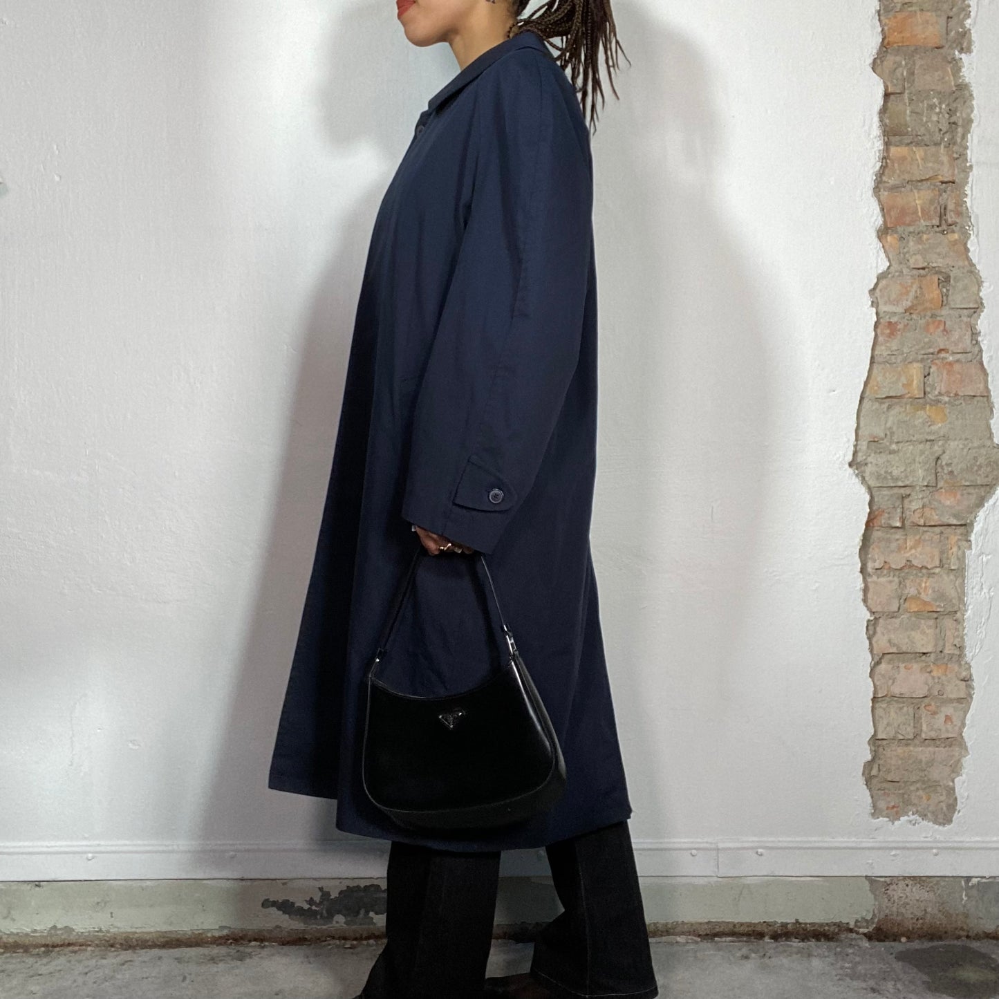 Vintage 90's Classic Navy Blue Trench Coat with Shoulder Padding (M/L)