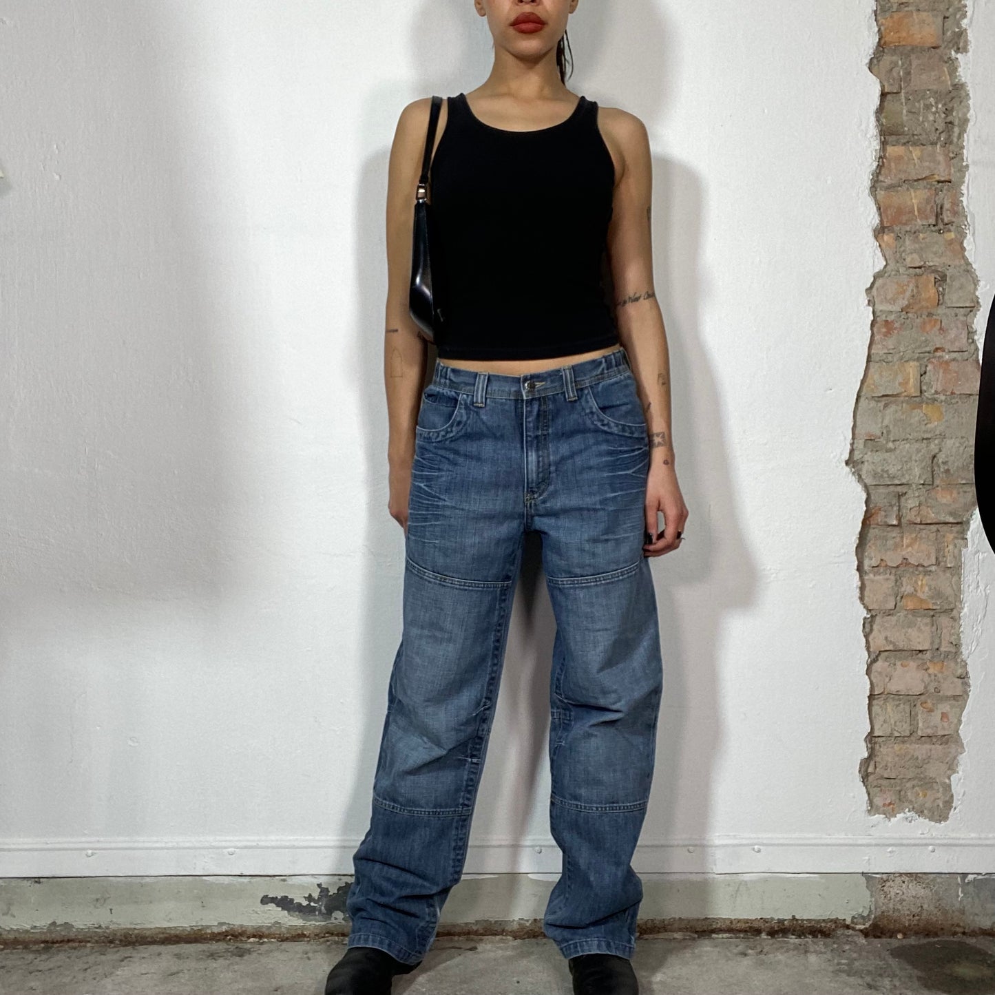 Vintage 90's Streetstyle Baggy Light Wash Denim Boyfriend Jeans (S/M)