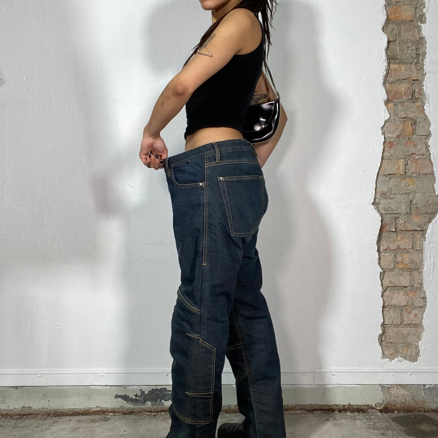 Vintage 90's Streetstyle Dark Wash Denim Jeans with Contrast Stitching (M/L)