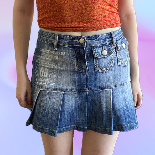 Vintage Y2K Pleated Denim Skirt