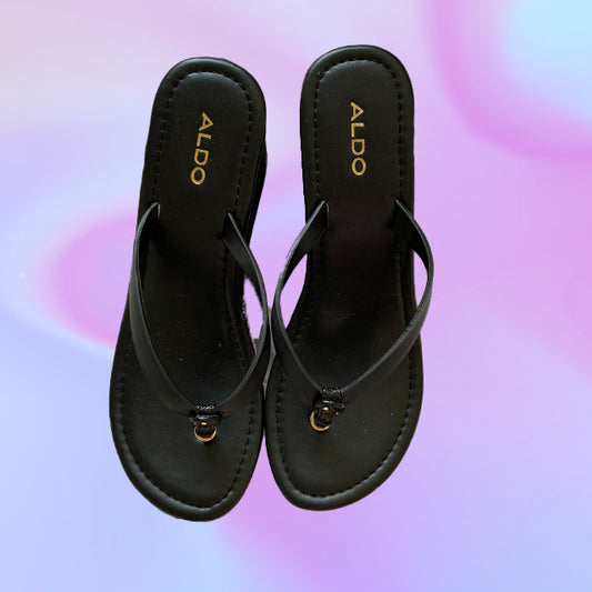 Vintage 90's Platform Flip Flops (38)