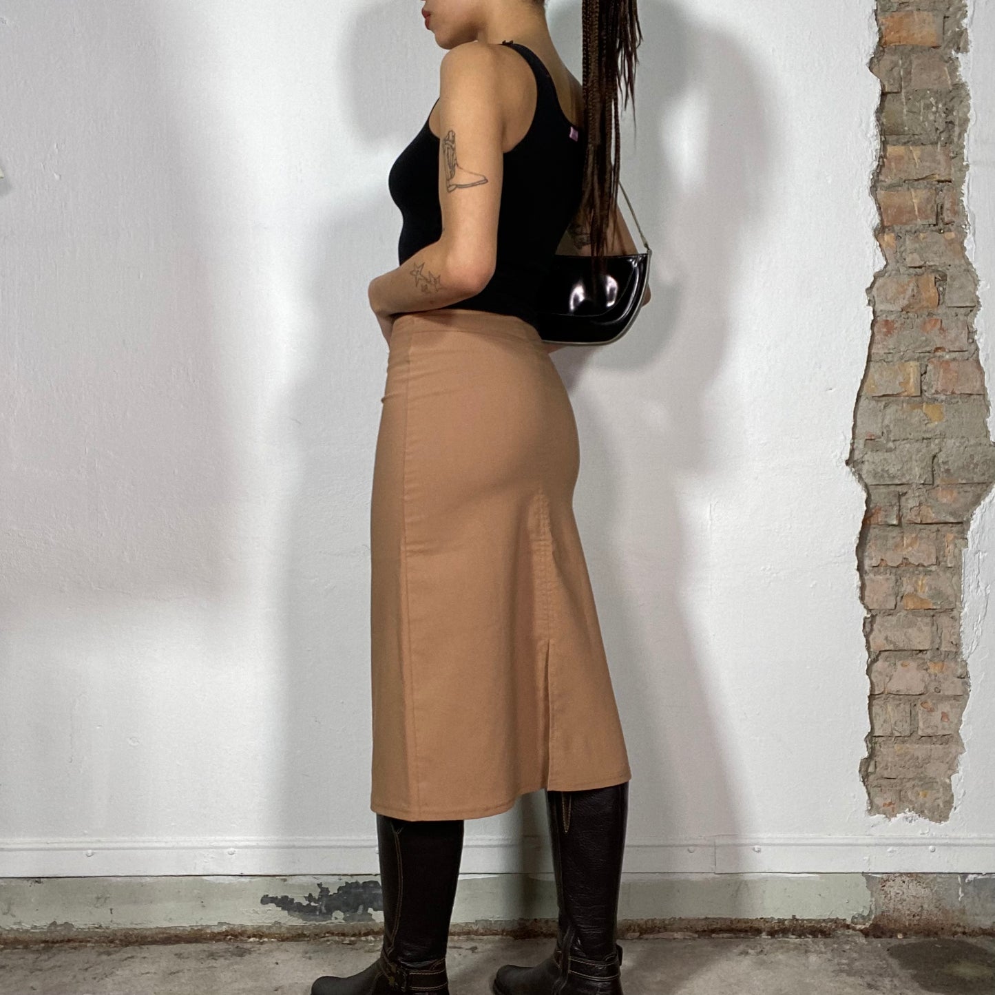 Vintage 90's Classic Camel Brown Midi Skirt with Back Slit (S)