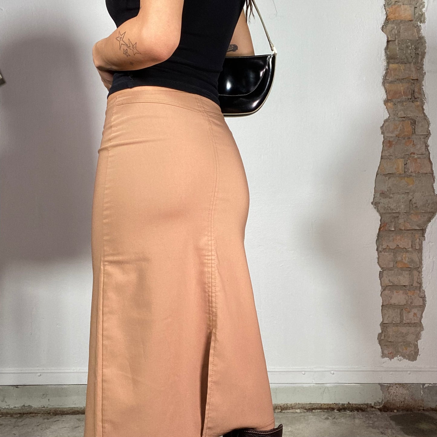 Vintage 90's Classic Camel Brown Midi Skirt with Back Slit (S)