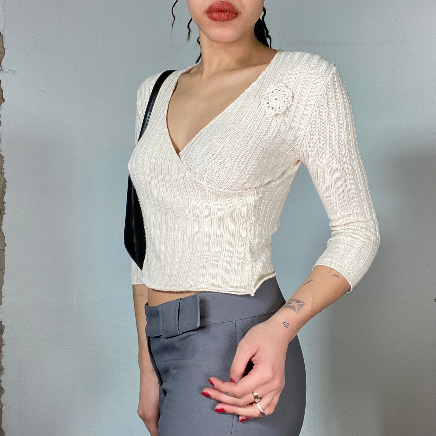 Vintage 2000's Fairy White Ribbed Knit Sweater with Crochet Flower Detail (S)