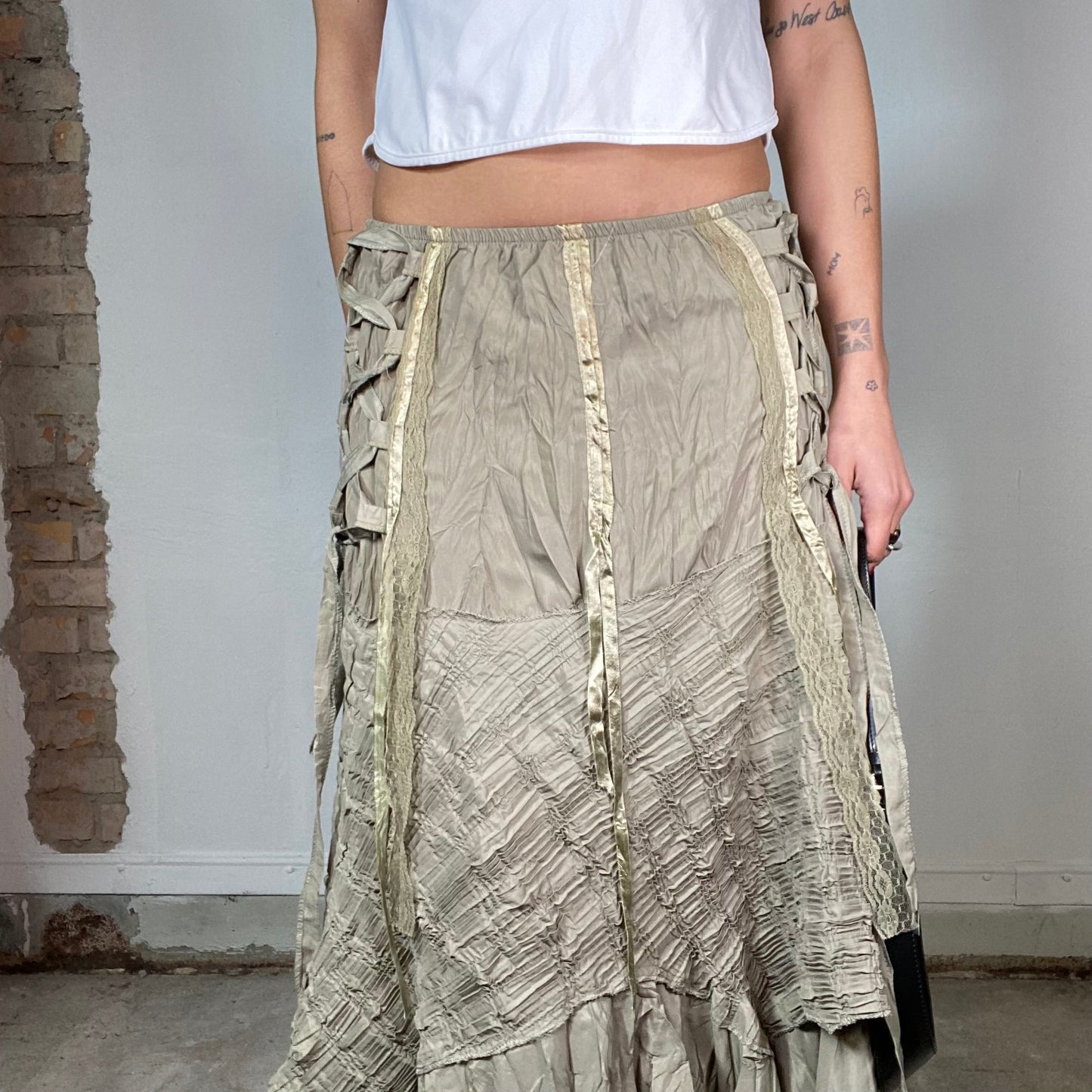 Vintage 90's Whimsigoth/Cyber Beige Maxi Skirt with lots of Details (S/M)