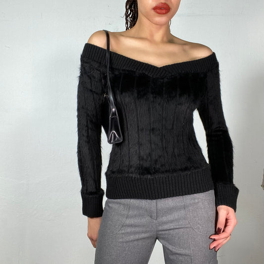 Vintage 2000's Grunge Black Sweater with Faux Fur Structure (S)