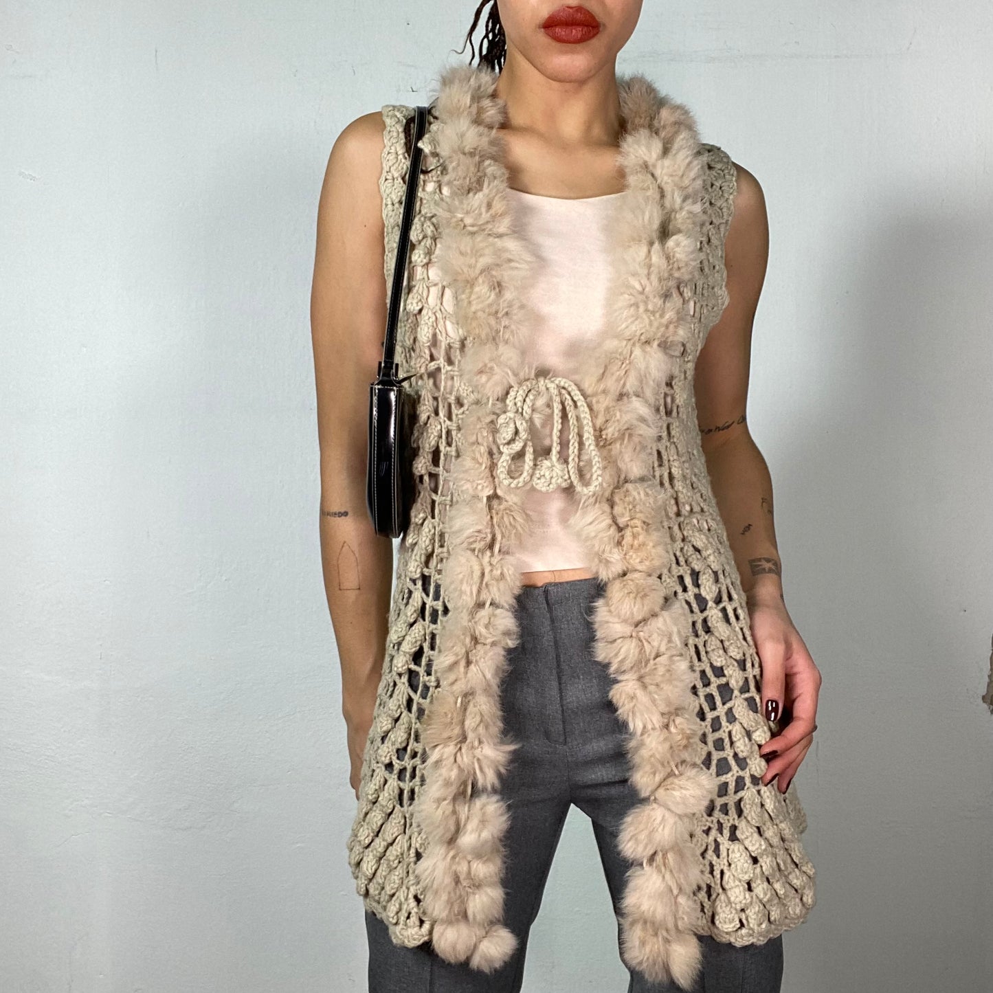 Vintage 2000's Summer Beige Long Crochet Vest with Faux Fur Collar (S/M)