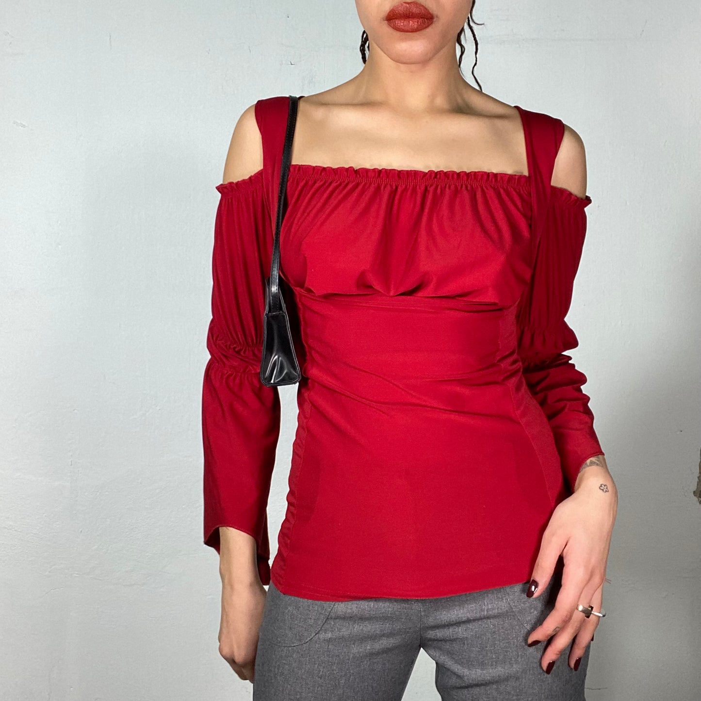 Vintage 2000's Romantik Red Off Shoulder Longsleeve Top with Ruffle Details (S)