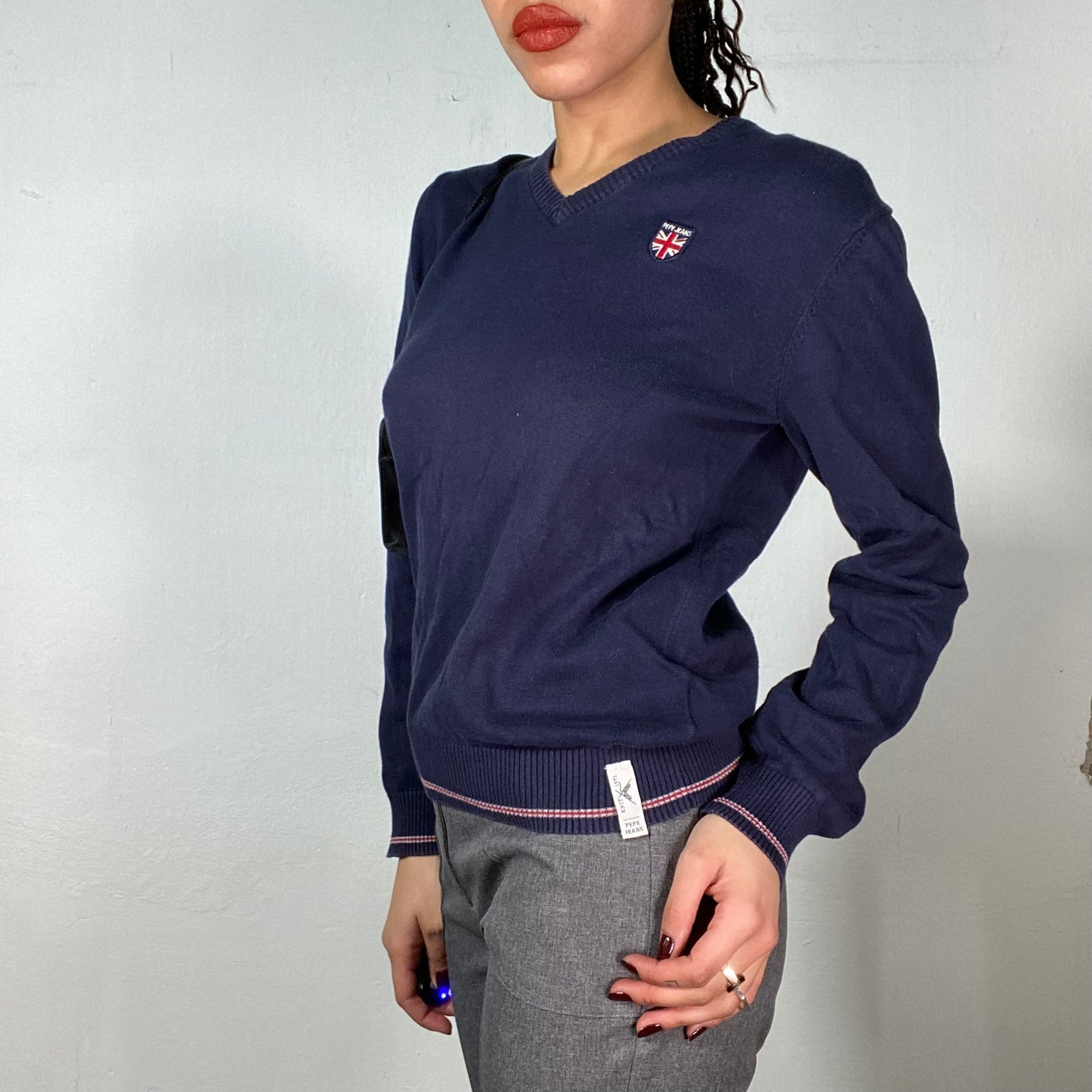 Vintage 90's Pepe Jeans Navy V-Neck Knit Sweater (S)