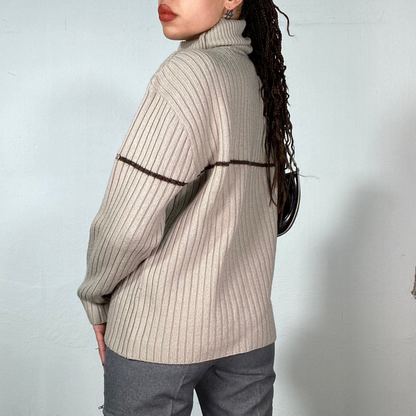 Vintage 90's Downtown Girl Beige Ribbed Knit Sweater with Brown Stripe (M/L)