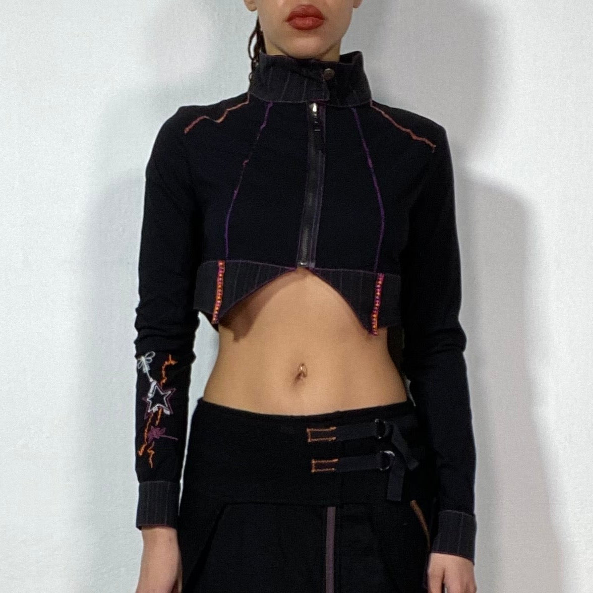 Vintage 2000's Cyber Grunge Cropped Jacket with Contrast Stitching (S)