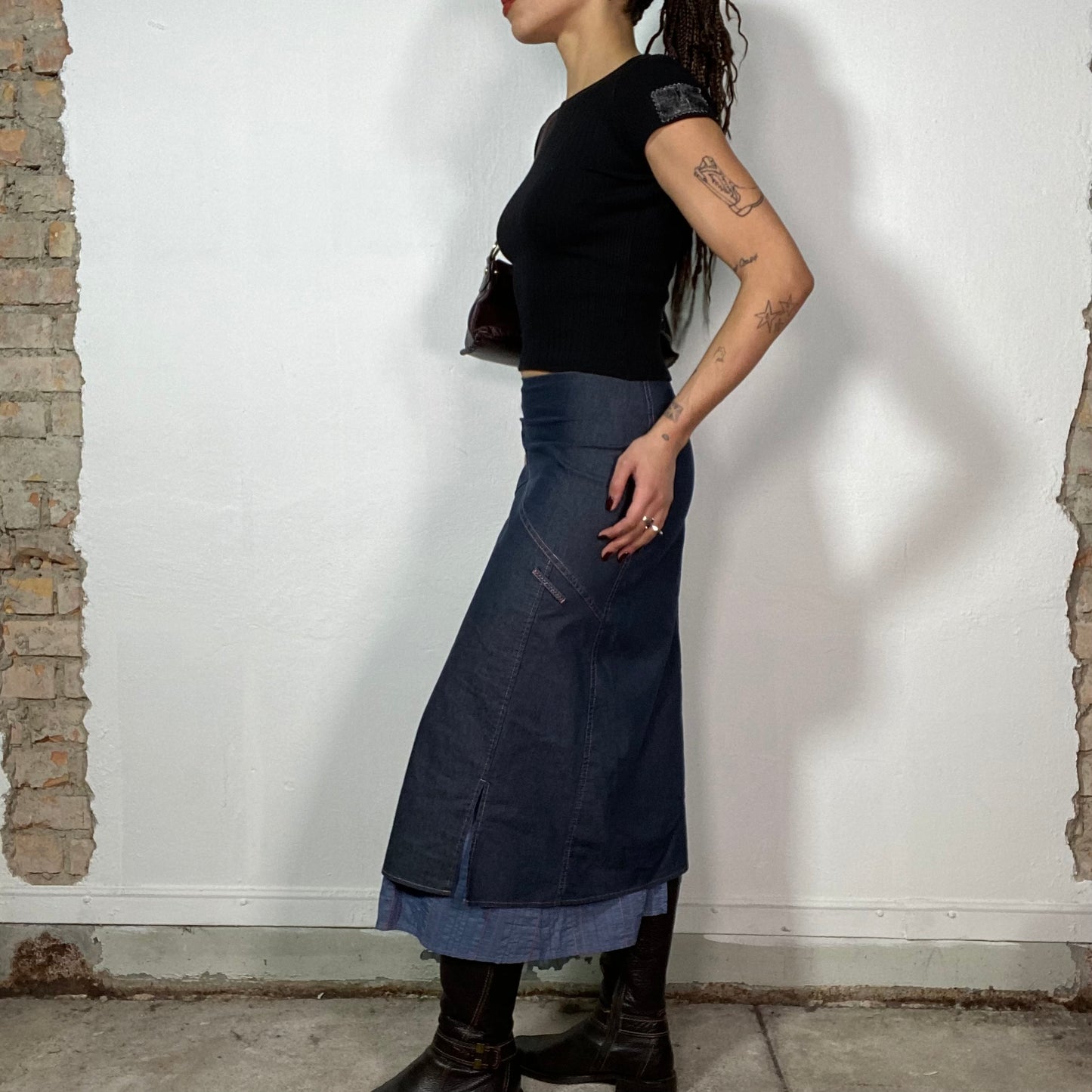 Vintage 2000's Downtown Girl Denim Maxi Skirt with Front Pocket and Contrast Stitching (S)