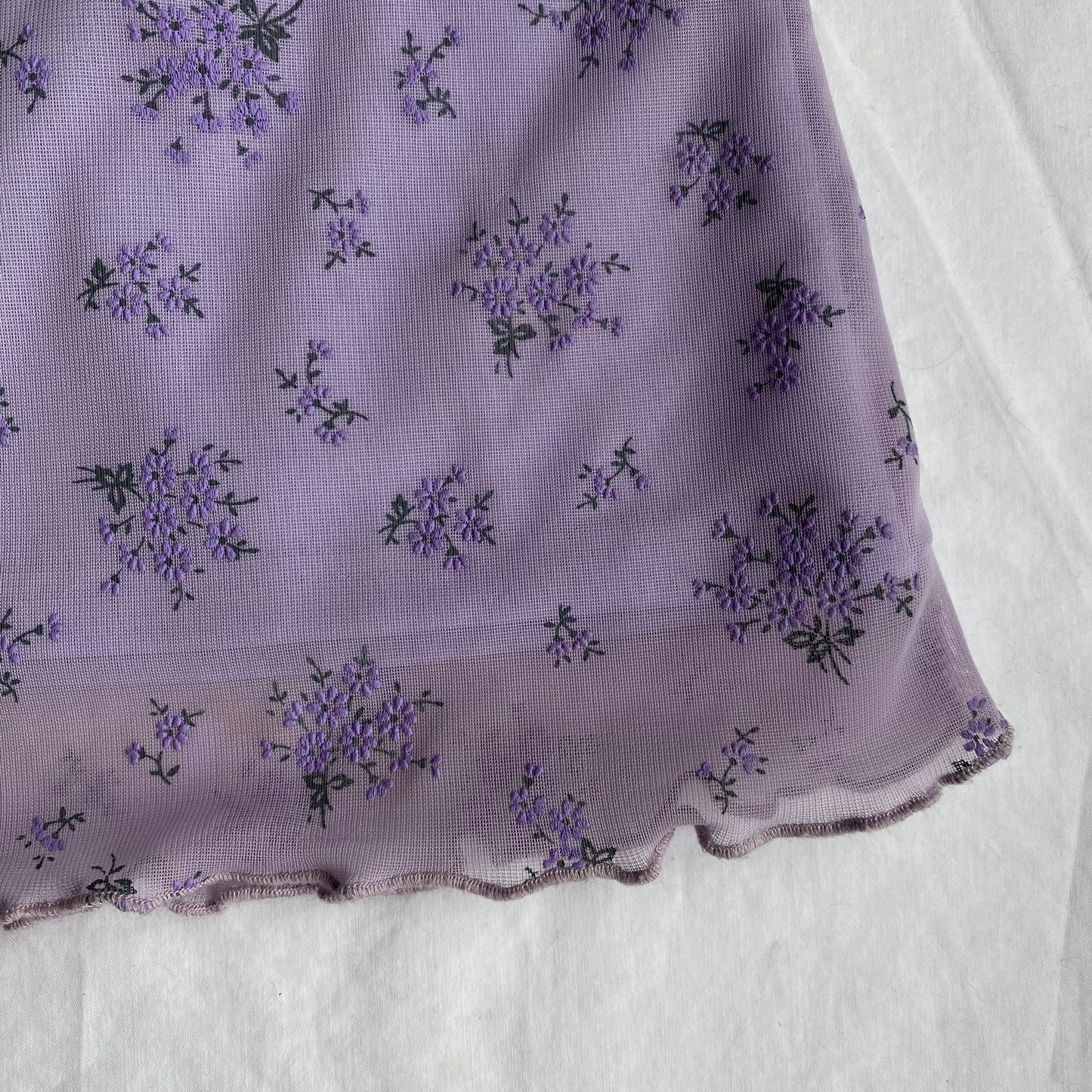 Vintage 90's Romantic Purple Ditsy Floral Mesh Overlay Mini Skirt (XS)