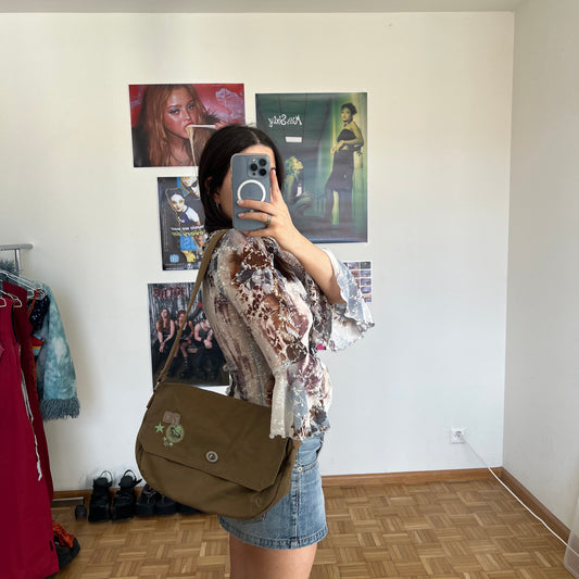 Vintage 90's Grunge Tan Messenger Crossbody Bag