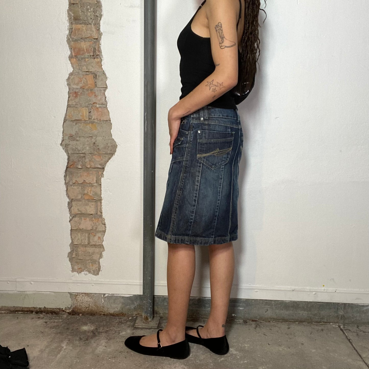 Vintage 90's Grunge Denim Midi Skirt with White Contrast Stitching (S)