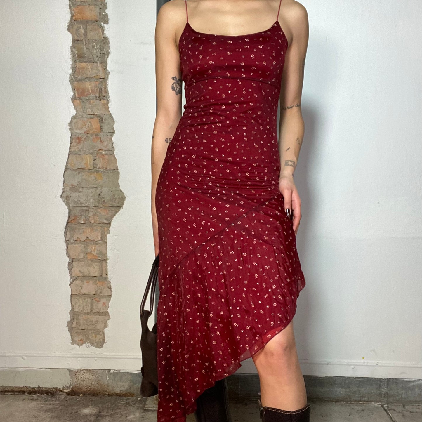 Vintage 2000's Summer Bordeaux Floral Dress with Asymmetrical Hem (S)