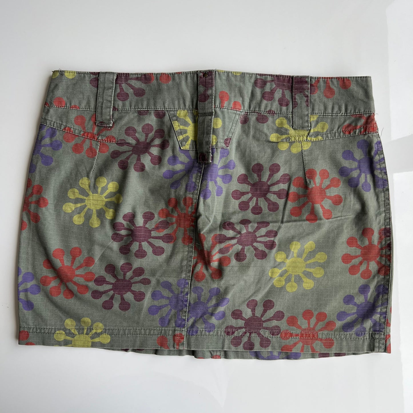 Vintage Y2K Cargo Khaki Skirt with Groovy Print (38 EU / UK 10 / US 6)