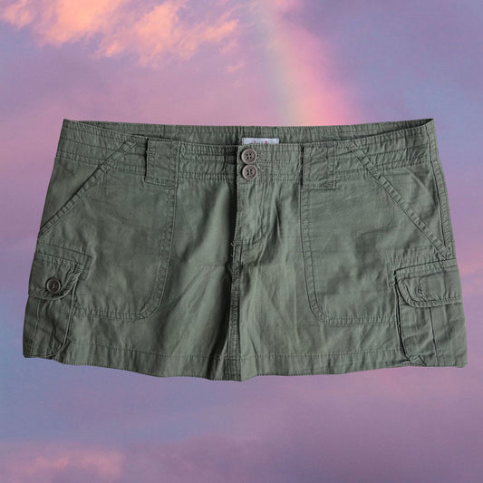 Vintage 90's Khaki Cargo Low Waist Mini Skirt (34 EU / UK 6 / US 2)