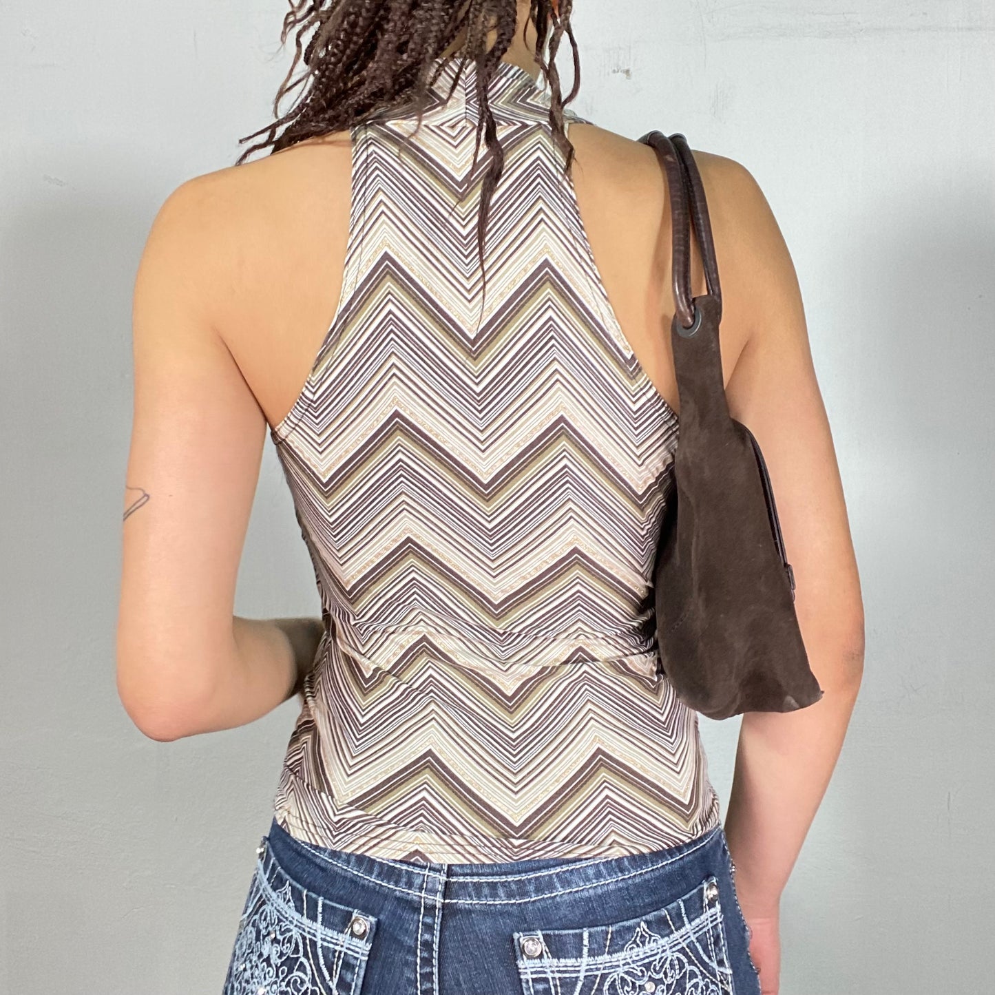 Vintage 90's Model Off Duty Beige V-Neck Top with ZigZag Print (S)