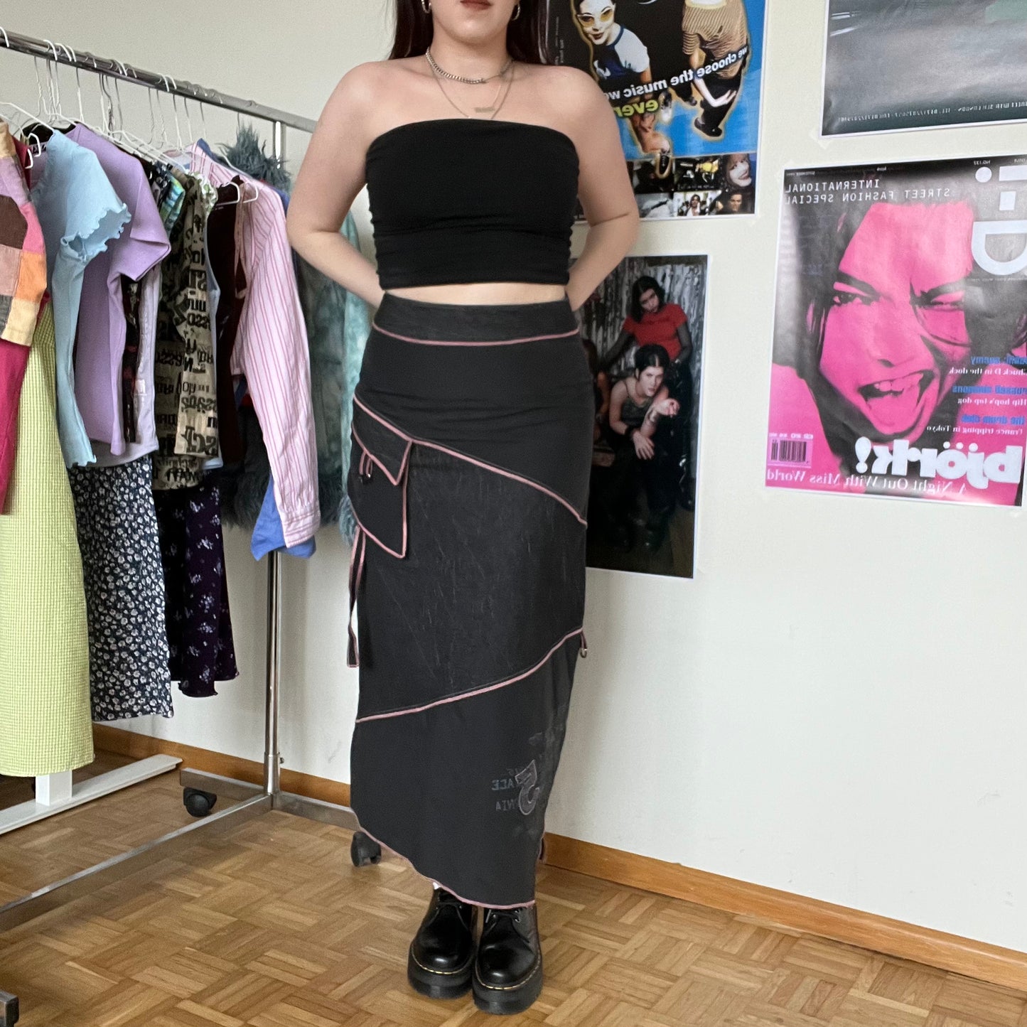 Vintage 90's Archive Grey Maxi Skirt with Contrast Stitch and Text Graphic (36 EU / UK 8 / US 4)